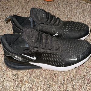 Air max 270, no box size 13